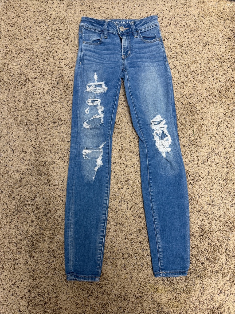 American Eagle Outfitters Distressed Skinny Jeans - Blue